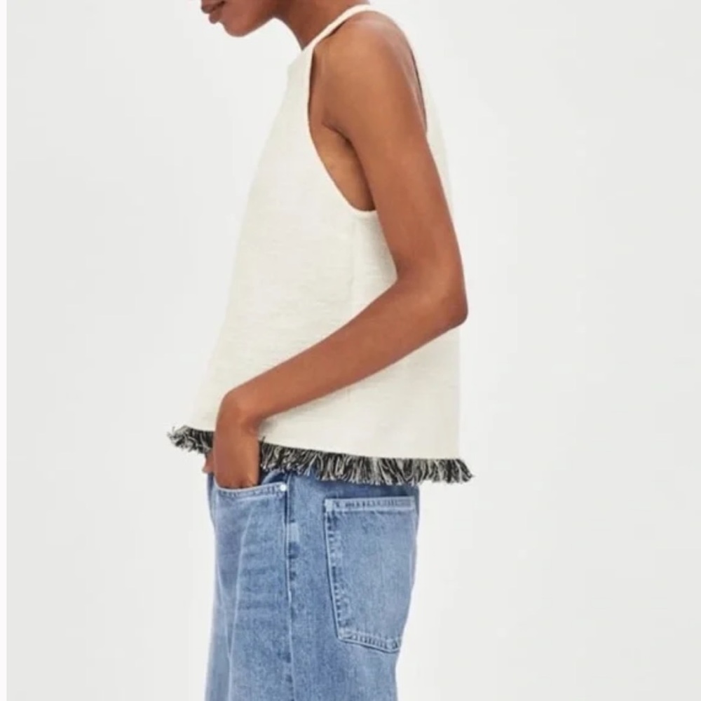 Textured high neck Zara top with frills